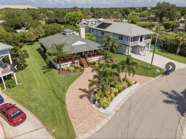 House Ellenton