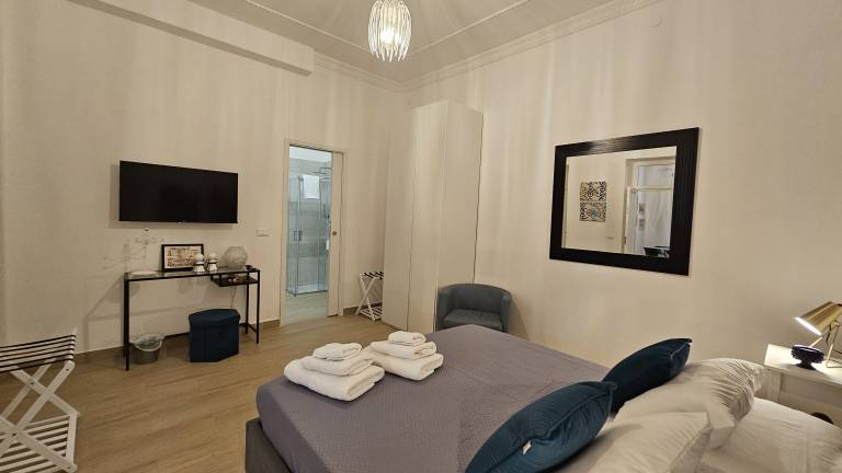 Ferienwohnung in Palermo, Sizilien für max. 2 Personen Ferienwohnung in Palermo, Sizilien für max. 2 Personen