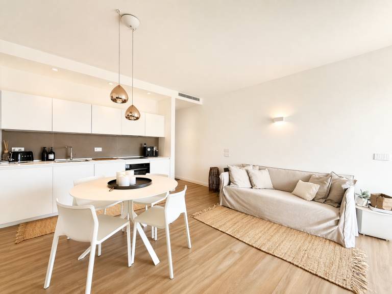 Rental apartment with terrace | Next to the beach | Pets are welcome — photo 3