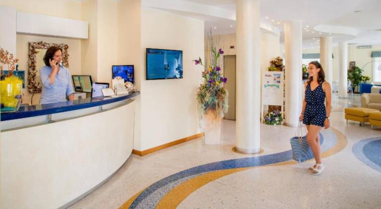 Hotel Baia Bianca in Diano Marina