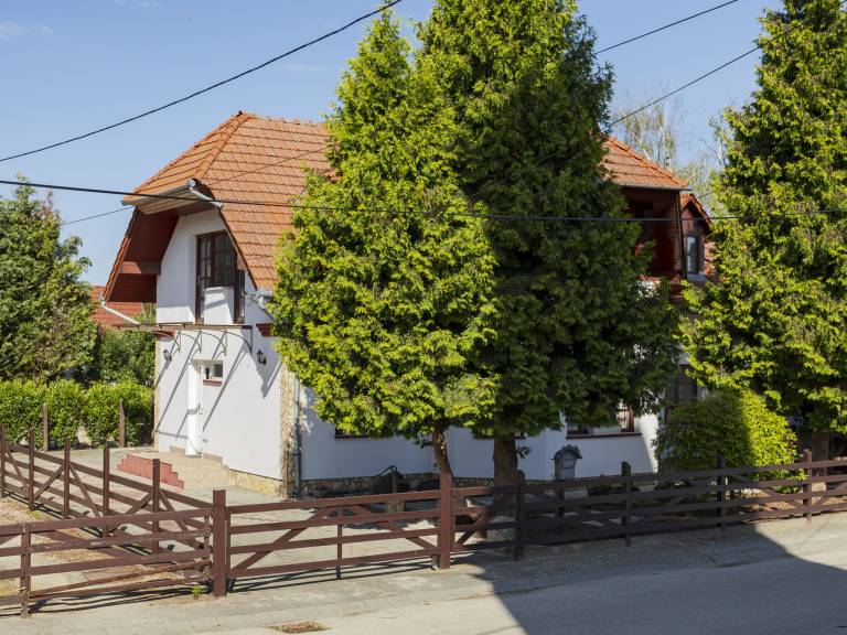 Dom Balatonőszöd
