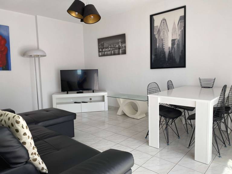 Lovely rental apartment | Pet-friendly — photo 2
