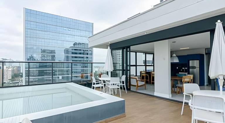 Easy Emiliano - Apartamentos UROOMS — photo 4