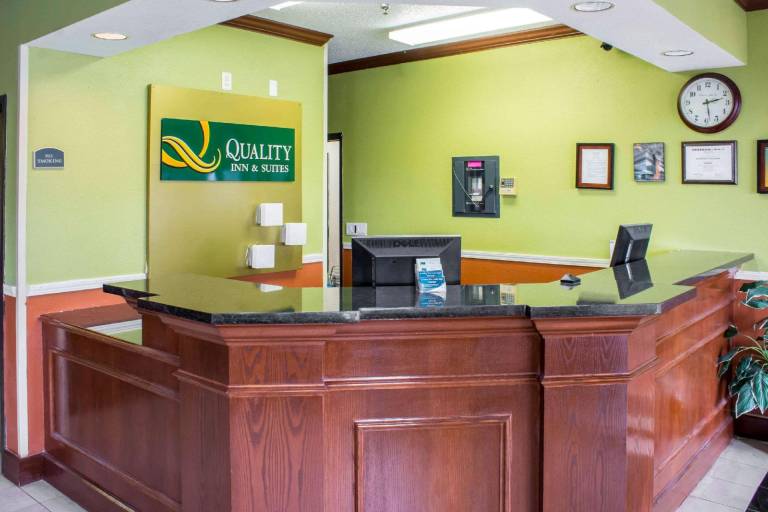 Quality Inn & Suites Sioux City Southeast — photo 4