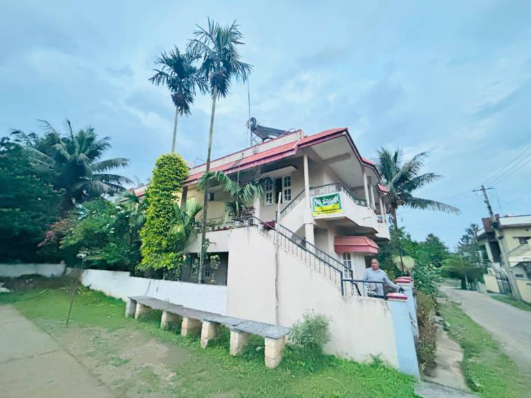 Apartment Kushalnagar
