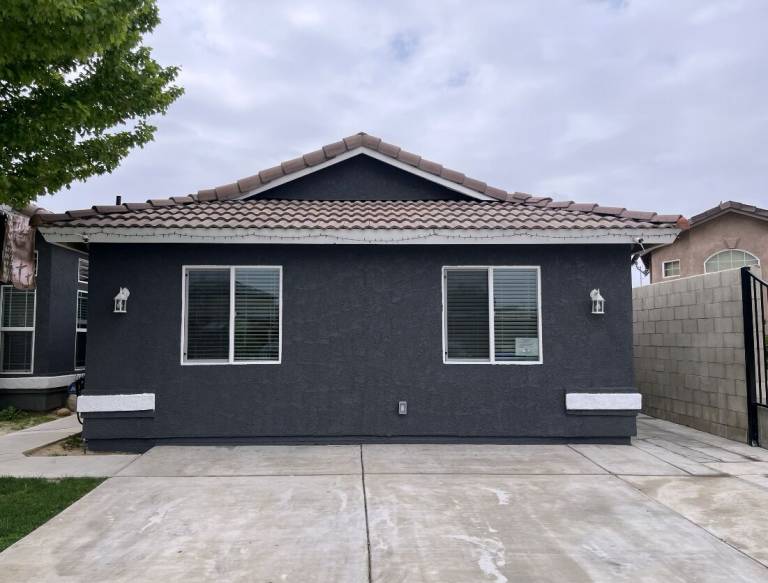 House Highland Knolls
