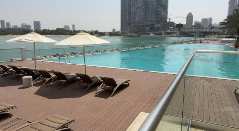 Highend Azure 1BR Sea View and Private Beach with Pool Access — photo 4