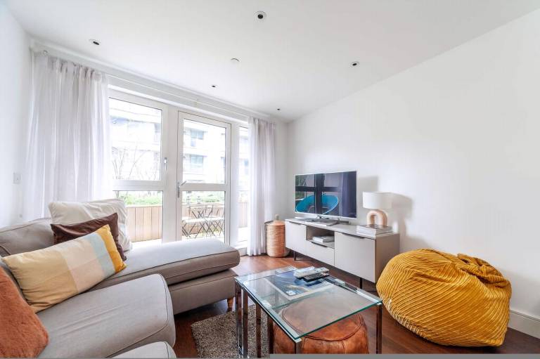 NESH Cosy Central Urban Retreat in Highbury & Is