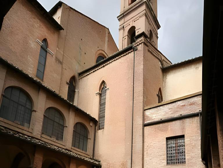 Il Chiostro Del Carmine in Siena