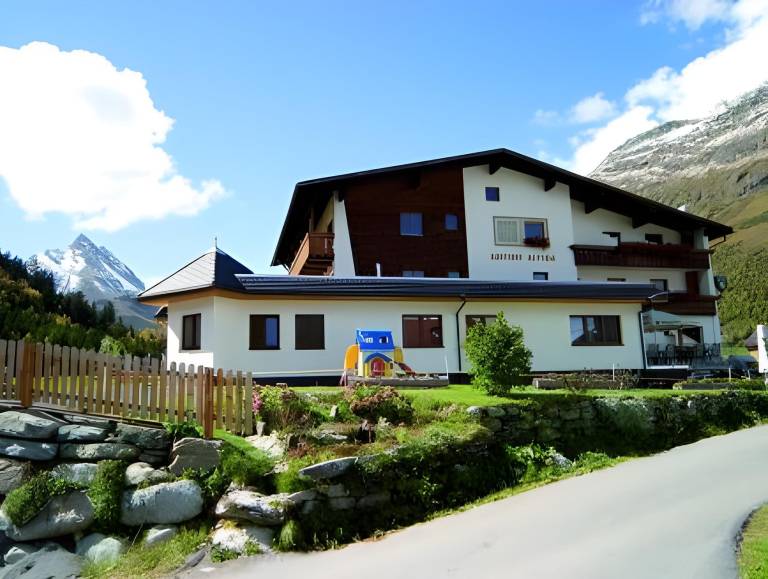 Hotel Alpina in Galtur