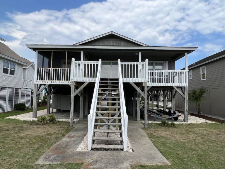 House  Ocean Isle Beach