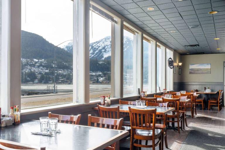 Ramada by Wyndham Juneau — photo 2