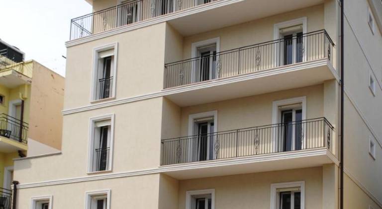 Serviced apartment with terrace — photo 3