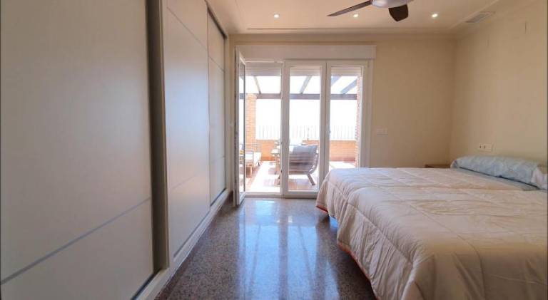 Holiday apartment with jacuzzi & pool | Close to the beach | Pets allowed — photo 2
