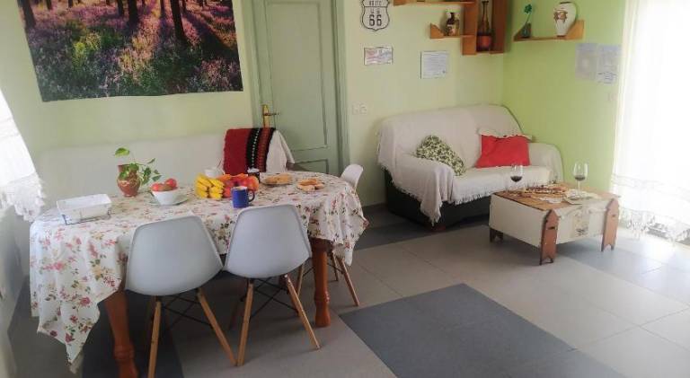 Rental apartment with barbecue & terrace — photo 4
