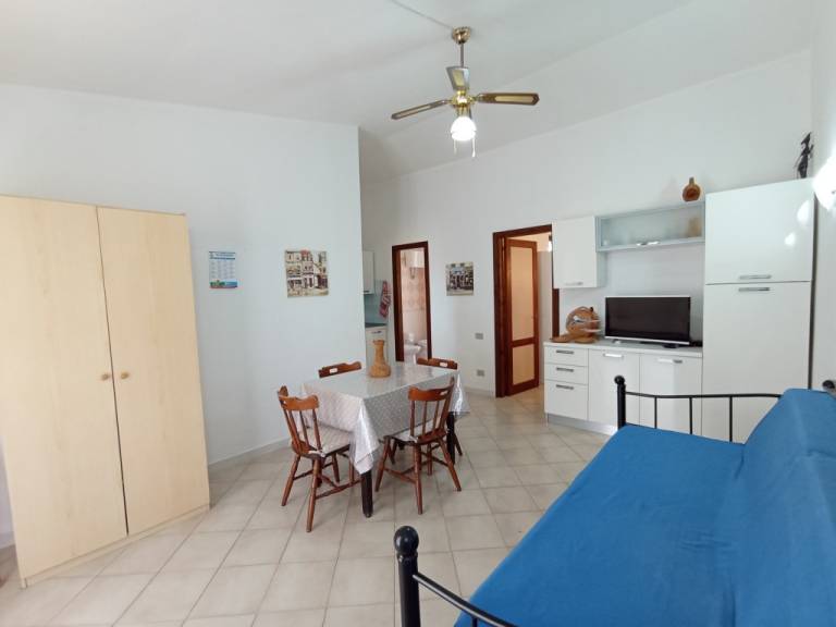 Rental apartment with 2 rooms for 4 persons — photo 5