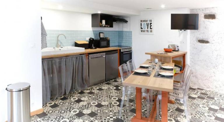 Rental apartment with pool | Perfect for remote work — photo 3