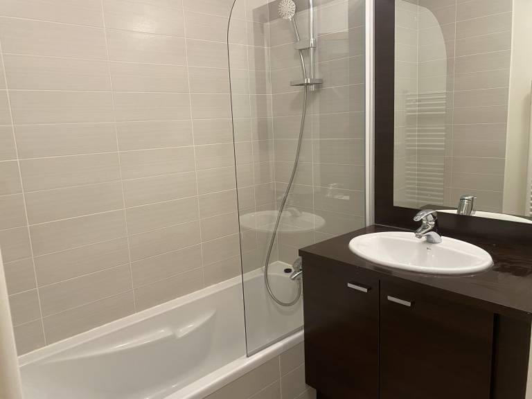 Fully equipped rental apartment with pool, sauna & terrace | Next to the ski | Pets are welcome — photo 2