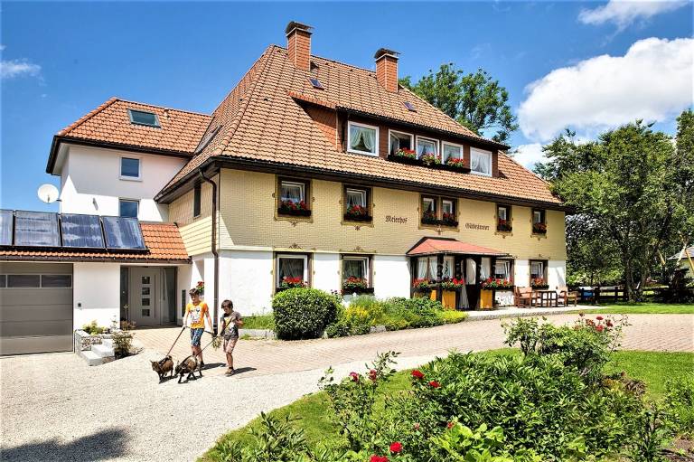 Ferienwohnung mit Hund inSankt Märgen Schwarzwald f&uuml;r max. 4 Personen