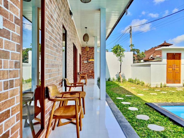 Vacation home with yard & pool | Perfect for remote work — photo 3