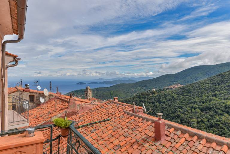 Wonderful apartment | Pets allowed in Marciana Marina