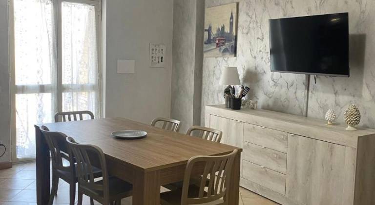 Serviced apartment with BBQ & pool — photo 5