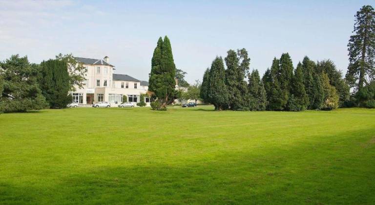 Mercure Maidstone Great Danes Hotel — photo 2