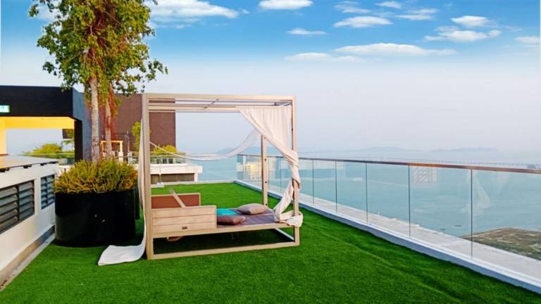 House with grill & pool | Suitable for remote work | Pets are welcome — photo 4
