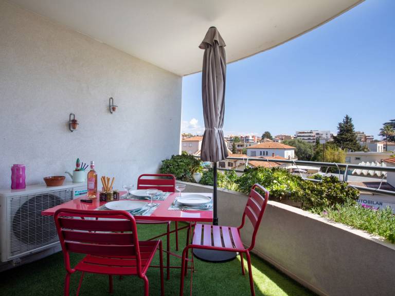Fully equipped wonderful holiday apartment with patio | Beach nearby | Pets allowed — photo 5