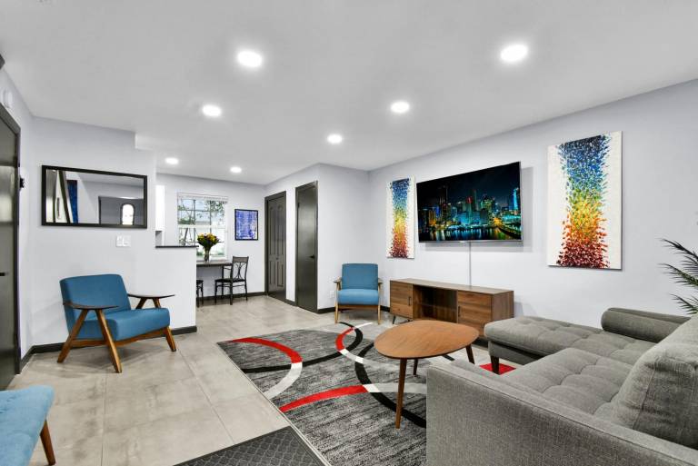 Private 2 Bedroom Wilton Villas