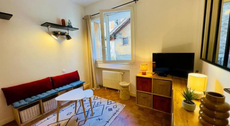 Rental apartment with 1 room for 3 persons in Annecy