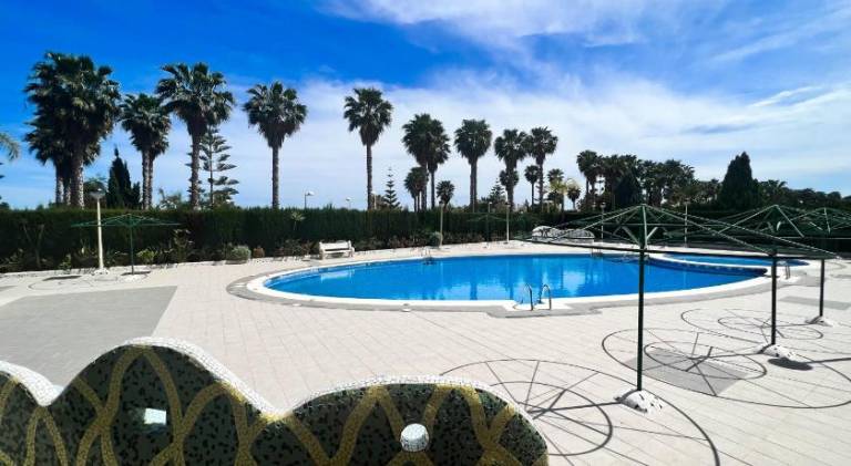 Apartment with pool | Next to the beach | Pets allowed — photo 2