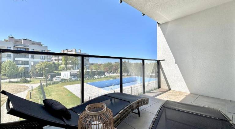 Apartment with pool | Pet-friendly — photo 2