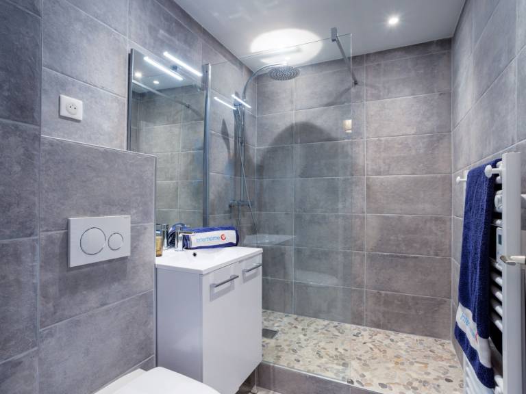 Holiday apartment with 1 room for 5 persons — photo 4