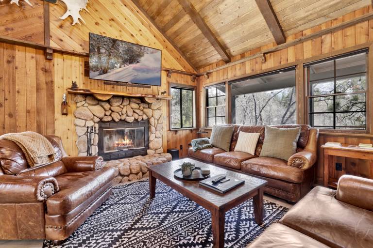 Cabin Sugarloaf