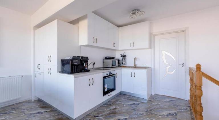 Holiday apartment with 3 rooms for 6 persons — photo 2