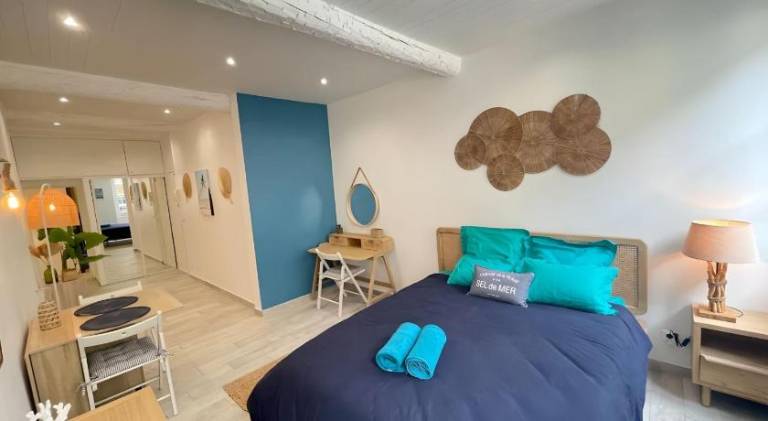 Apartment | Next to Castle Hill | Beach nearby | Pet-friendly in Thiers