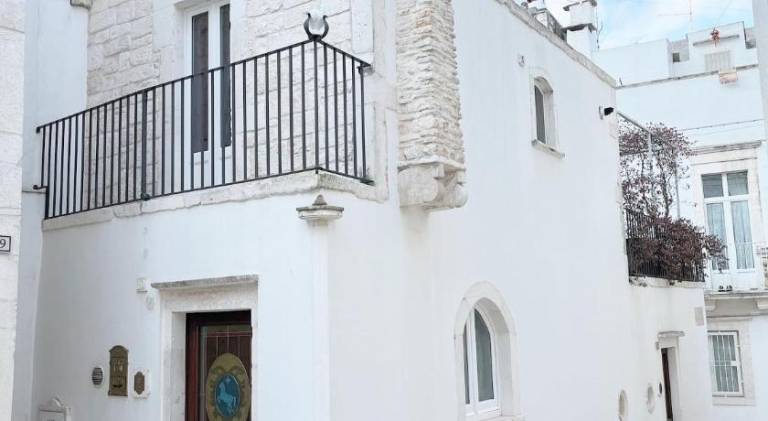 Rental apartment with pool & hot tub — photo 4