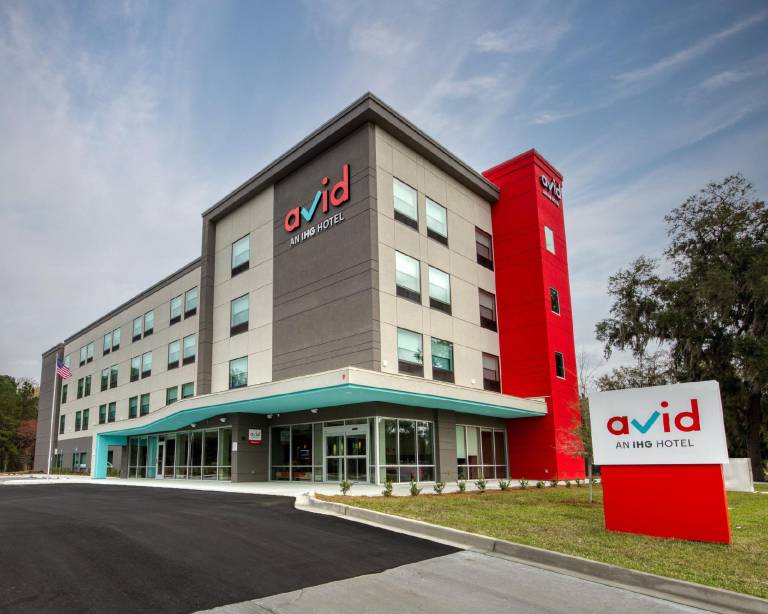 Avid Hotels Savannah South Gateway By IHG — photo 4