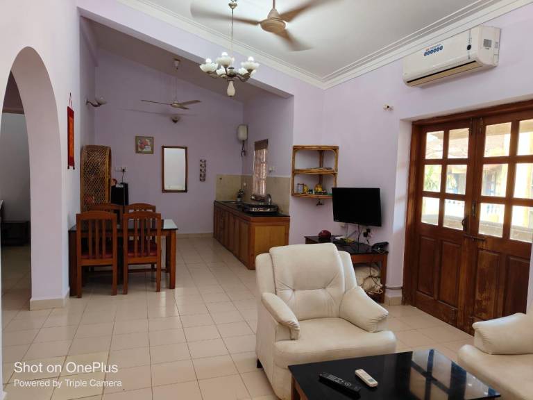 Holiday apartment with pool | Water view — photo 4