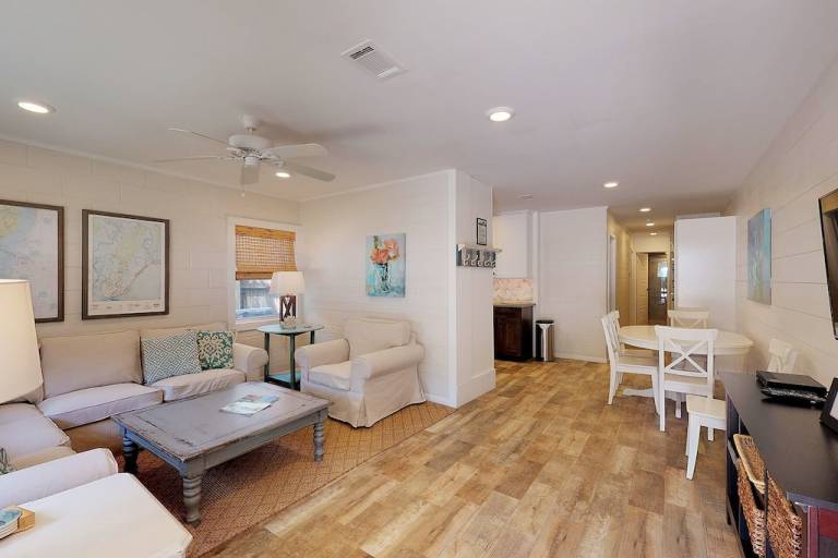 Cabin Saint Simons Island
