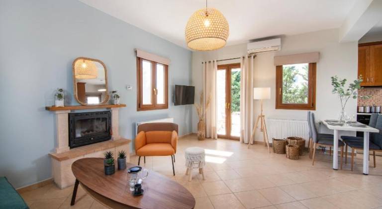 Nice apartment with terrace, yard & pool | Good for workation | Dogs allowed — photo 2