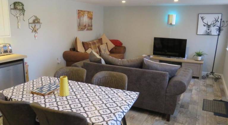 House with 2 rooms for 6 persons — photo 3