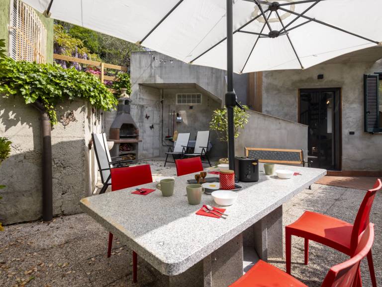 Ferienhaus mit Hund inLuino, Lago Maggiore Lago Maggiore f&uuml;r max. 4 Personen