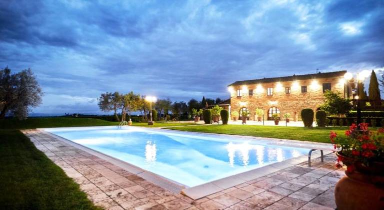 House with terrace, pool & BBQ — photo 2