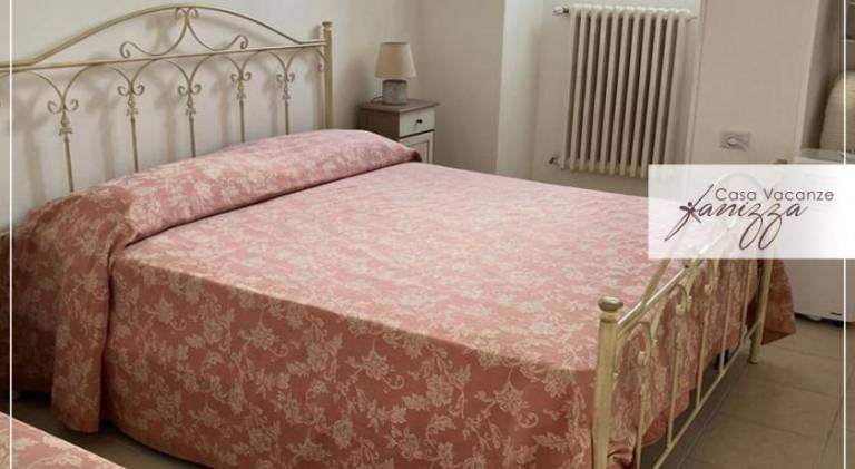 Apartment with 2 rooms for 5 persons — photo 2