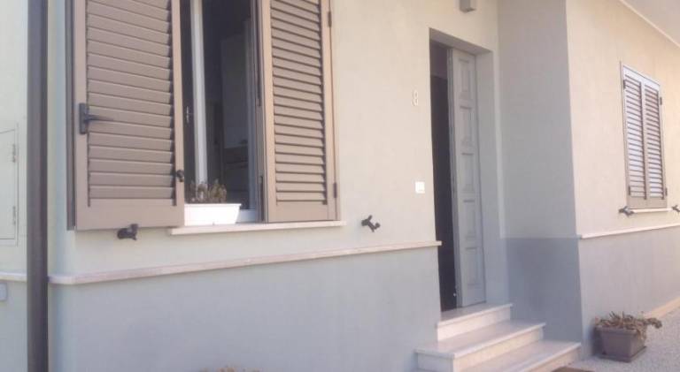 Rental apartment with 2 rooms for 4 persons in Fermo