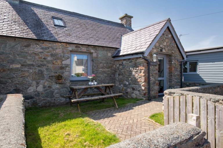 Cottage Aberffraw