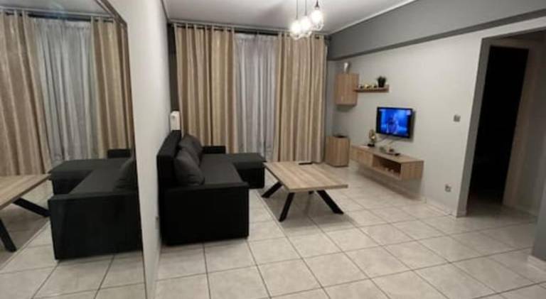 Rental apartment with patio in Athens