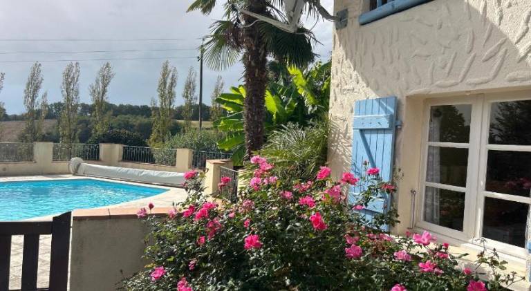 Chez Jay a Bassoues — photo 5